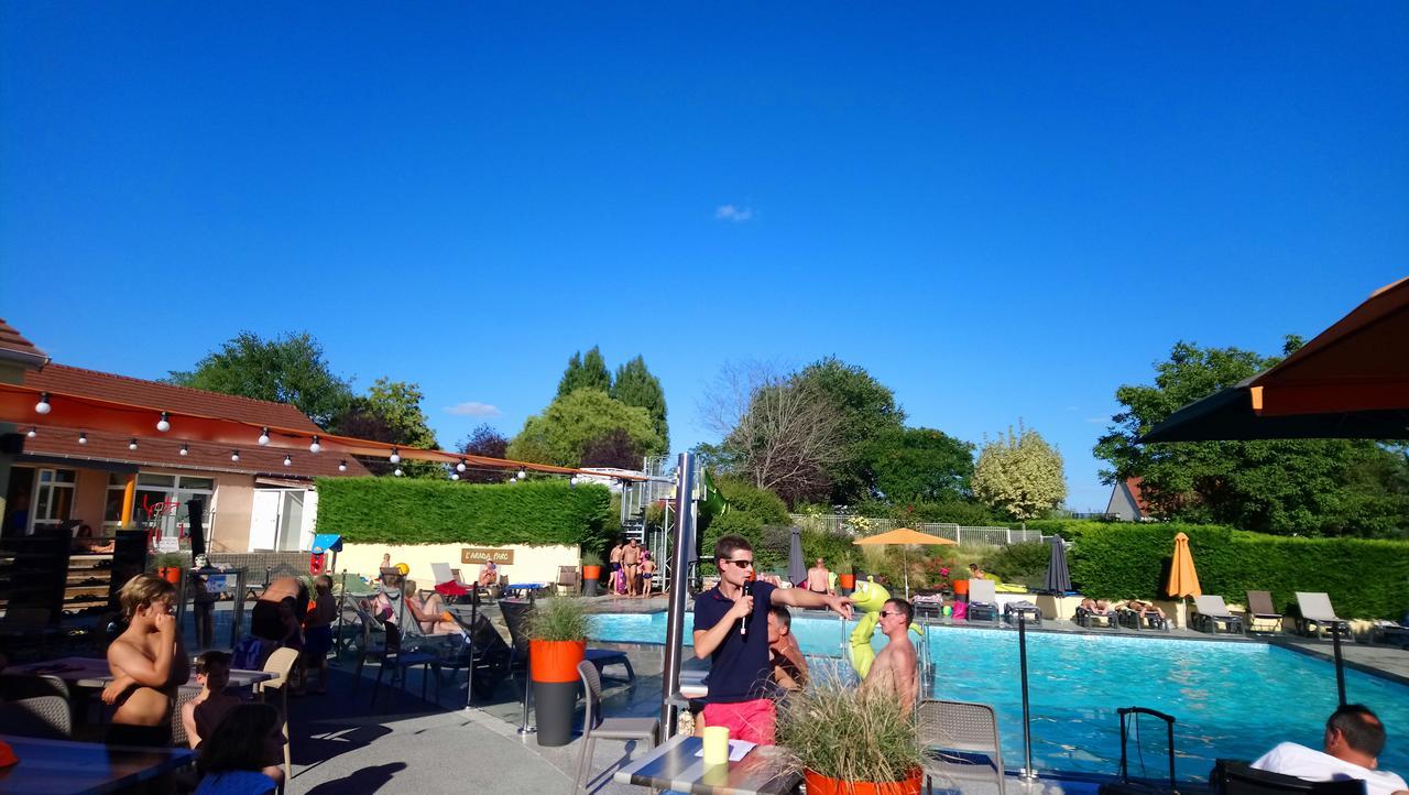 Camping L'Arada Parc Hotel Sonzay Екстериор снимка