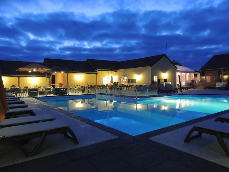 Camping L'Arada Parc Hotel Sonzay Екстериор снимка