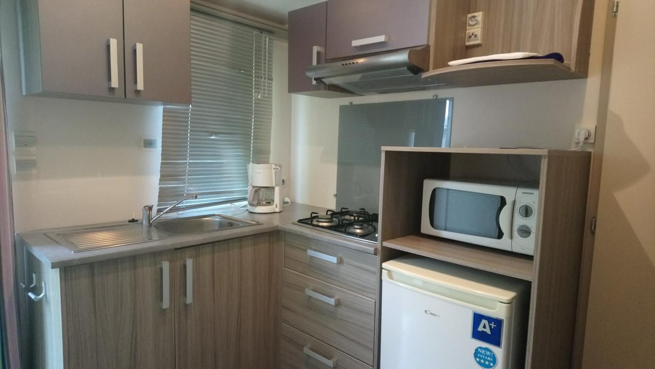 Camping L'Arada Parc Hotel Sonzay Екстериор снимка